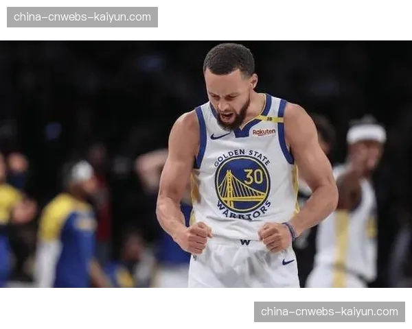 库里宣布百分百参加明年三分大赛，计划邀请利拉德和克莱共同参赛