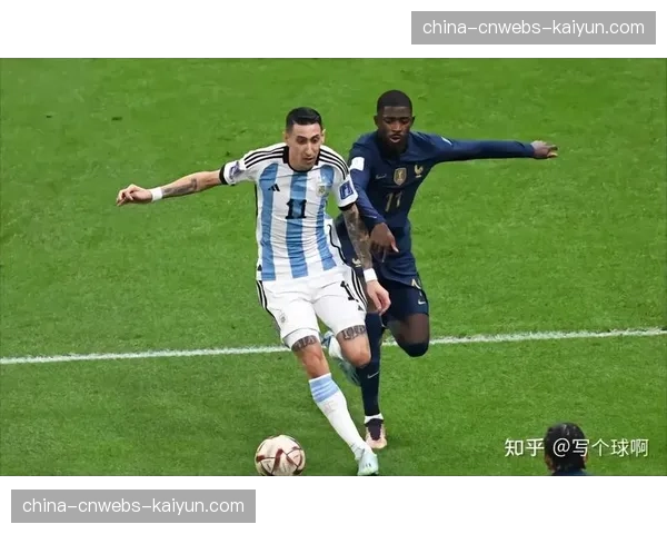 战术博弈瞬间：对手主帅请求暂停，只为打断主队连续成功的“手递手”战术